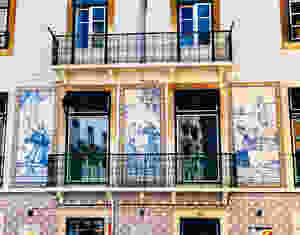 a beautiful azulejo clad building that I saw in Alfama on my walk down from the fake castle