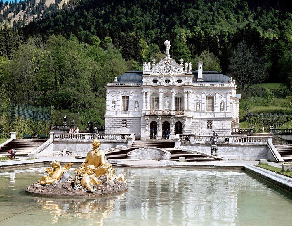 Linderhof Palace, a must see landmark in Bavaria