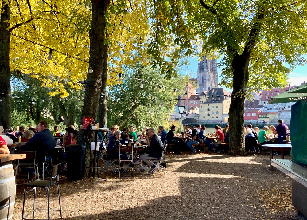 Spital Beer Garden on the Stone Bridge
