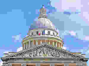 the famous dome and pediment of Paris' pantheon