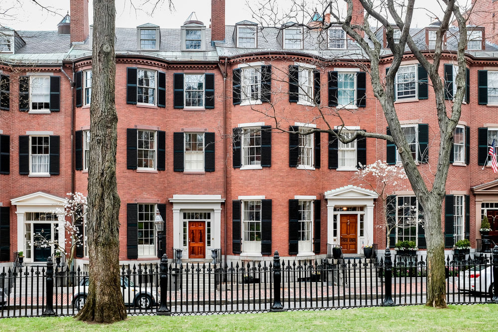 Best Things To See and Do In Boston's Historic Beacon Hill Neighborhood
