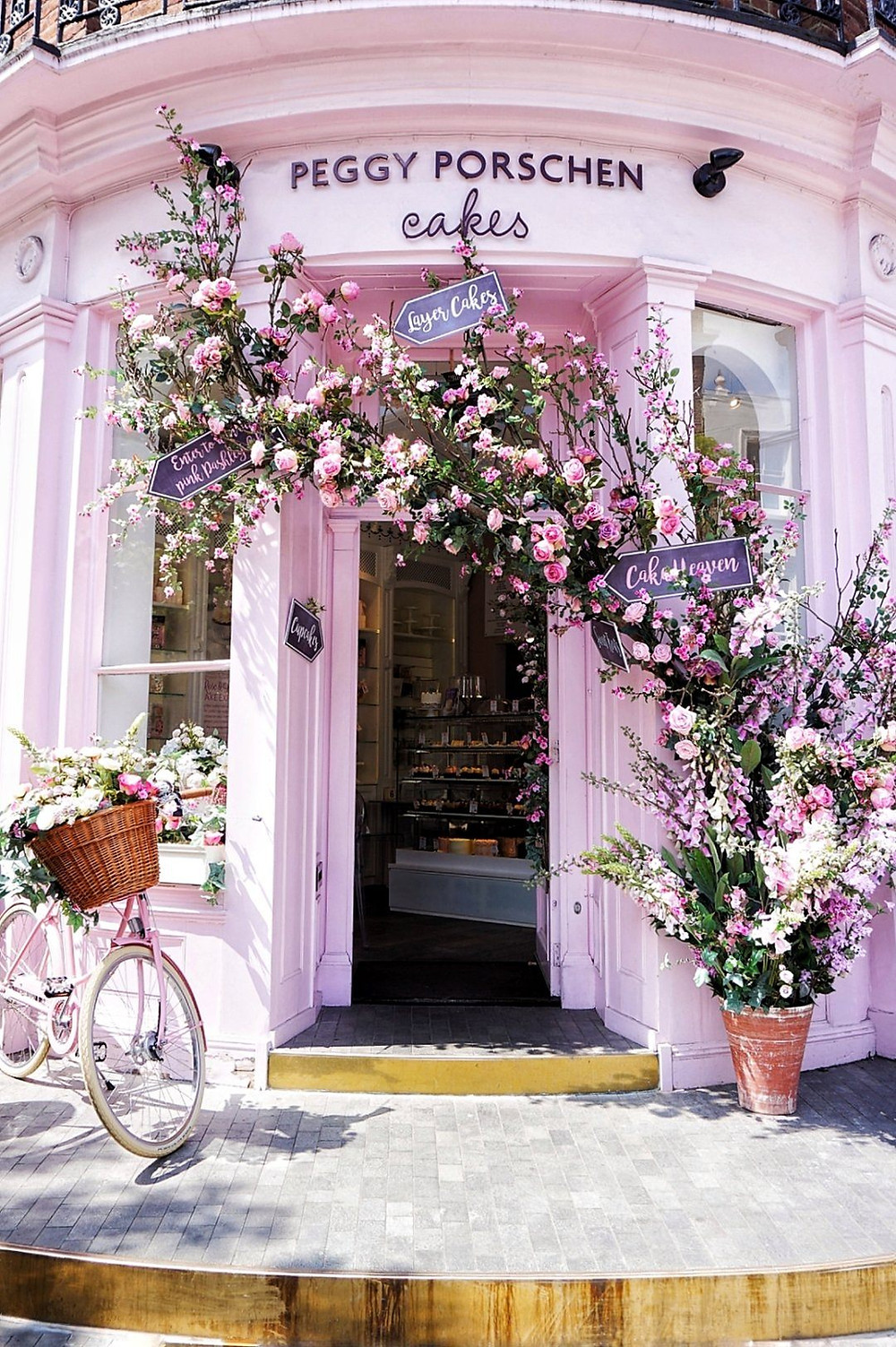 Peggy Porschen cafe and bakery in London's Belgravia neighborhood