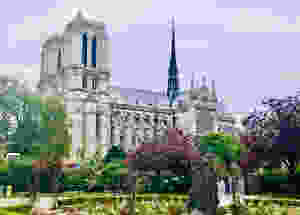 a visit to the City of Light in April 2017 when it was not light but nonetheless lightened my heart