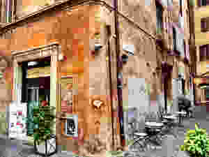 Gelateria del Teatro -- a great place for gelato and cannoli