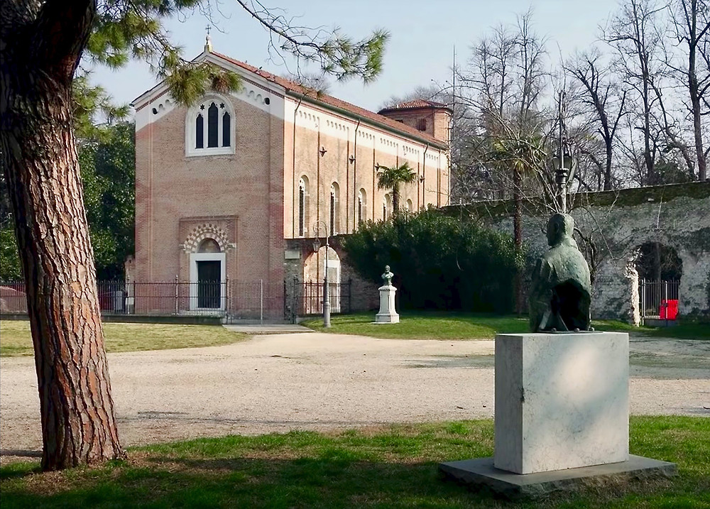 the exterior of the Scrovegni Chapel