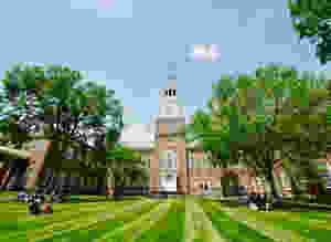 the Green in front of Baker Library at dartmouth College