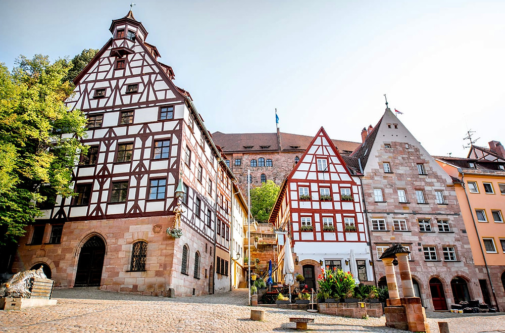 Tiergartnertorplatz, a truly beautiful square