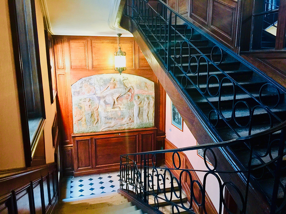 the beautiful staircase leading to the Victor Hugo Museum