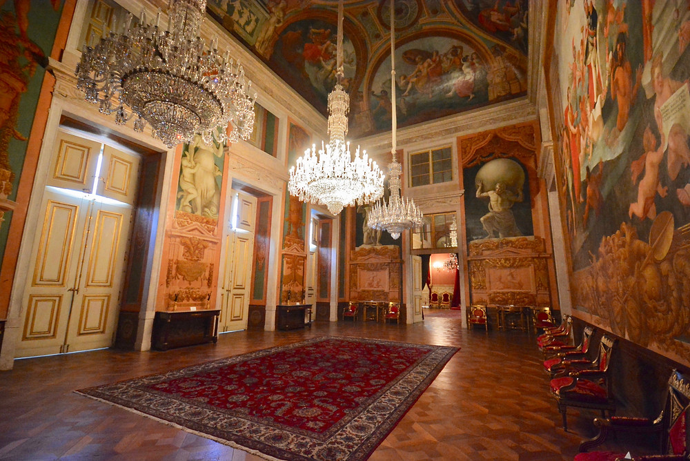 the Grand Waiting Room of Adjuda Palace