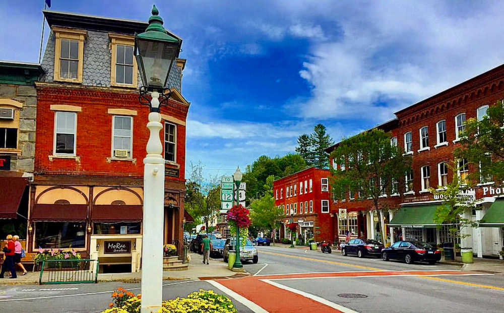 The Most Picturesque Small Towns in New England, That You Absolutely