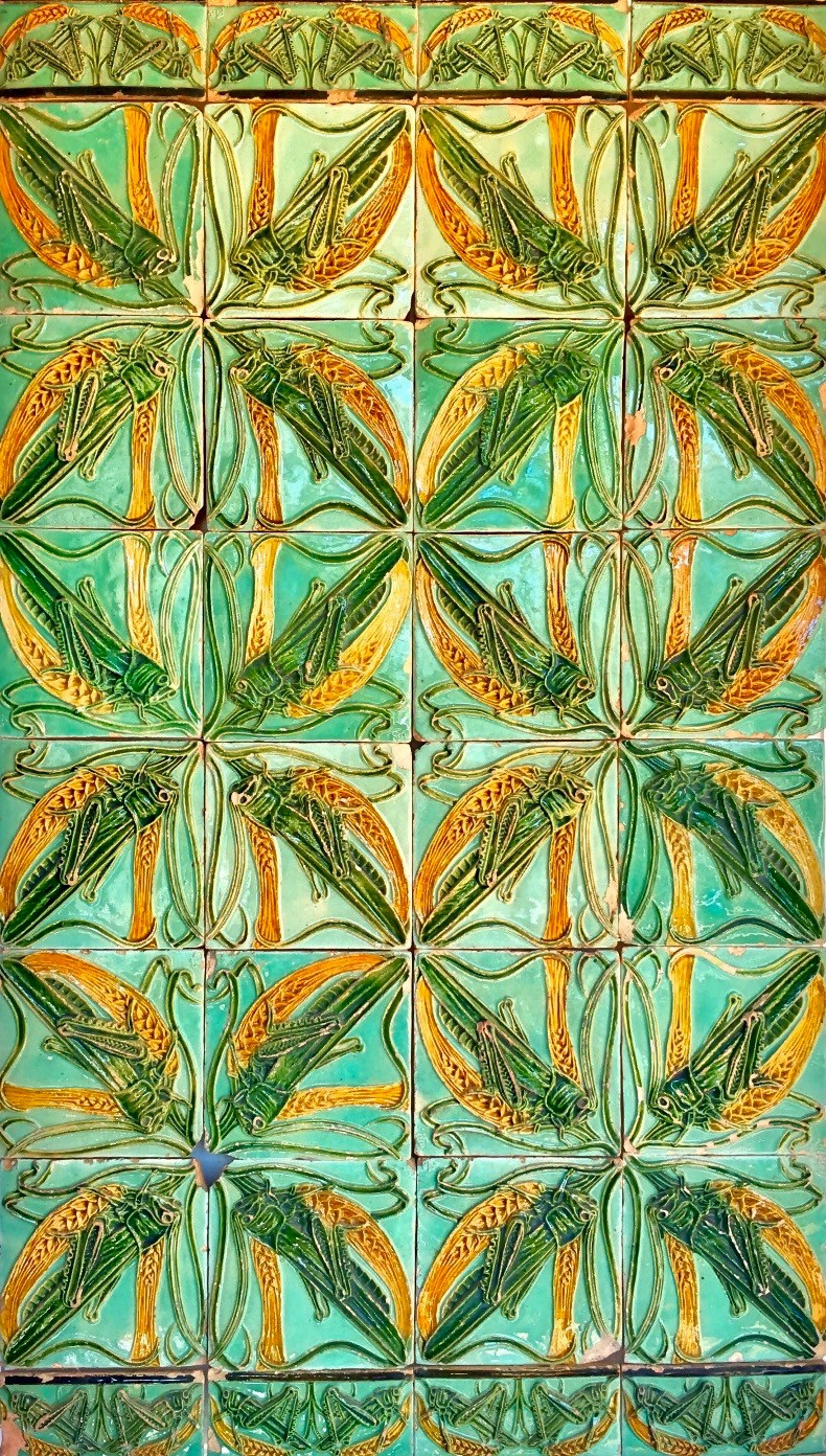 one of my favorites -- Art Nouveau tiles by Rafael Bordalo Pinheiro