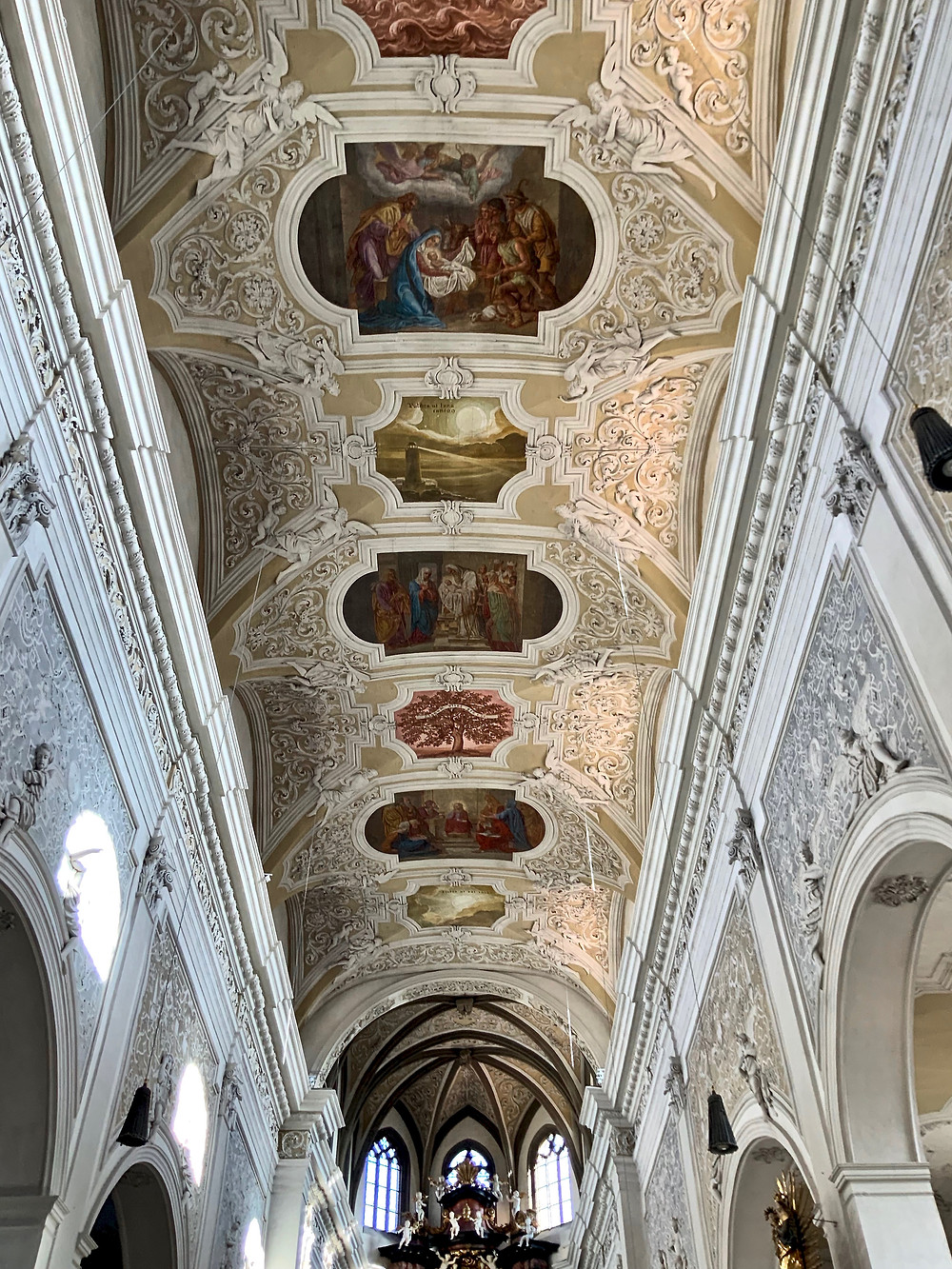 interior nave of the Church of Our lady