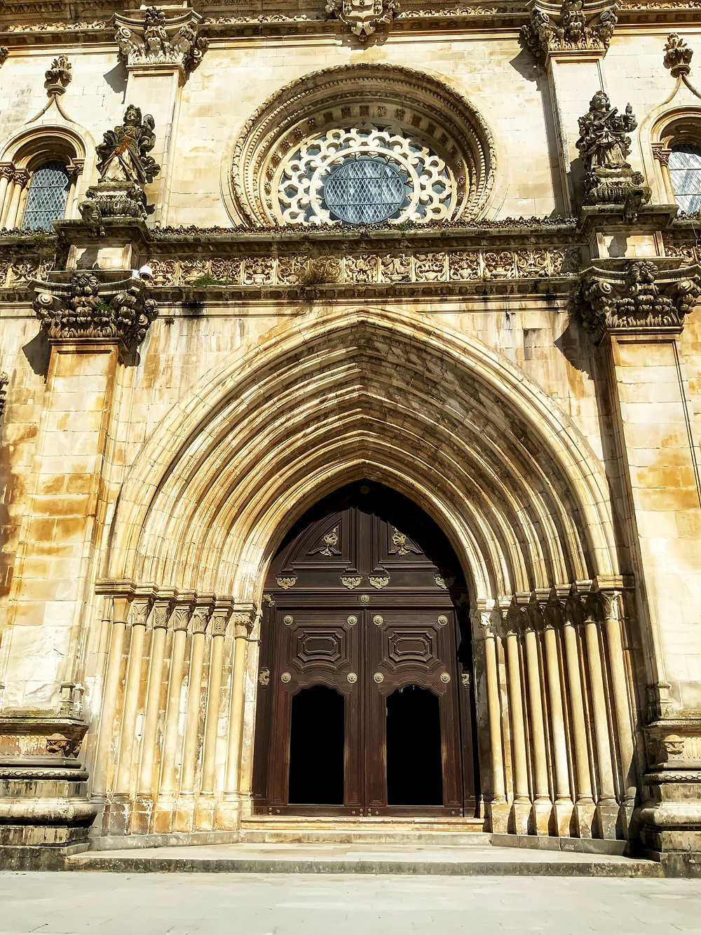 the arched doorway to the monastery