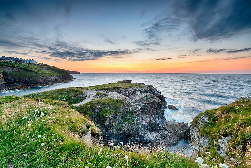 Port Gaverne in Cornwall, at dusk