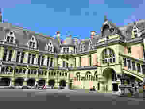 the courtyard of Pierrefonds