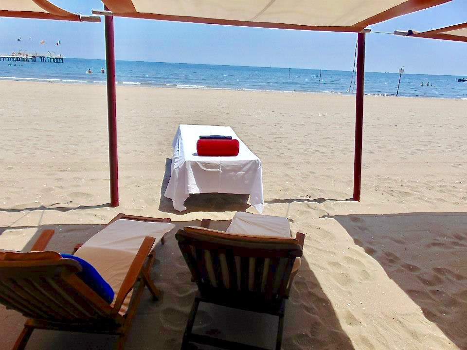 our fancy digs on the Lido in Venice