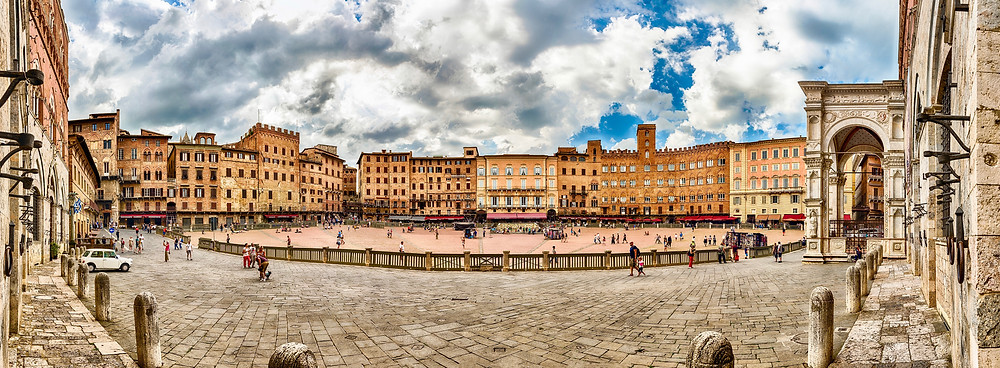 the Piazza del Campo