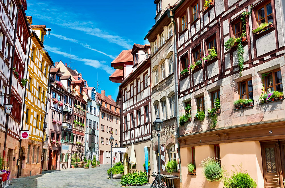 colorful Weibgerbergasse Street