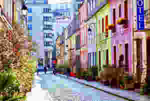 Rue Cremieux in Paris