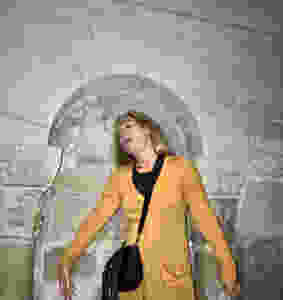 statue posing in the crypt of Saint-Denis where I didn't see a soul