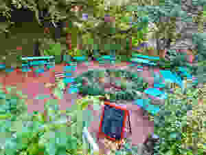 the lovely garden of the Musée de la Vie Romantique, where you'll find Rose's Bakery if you need a snack