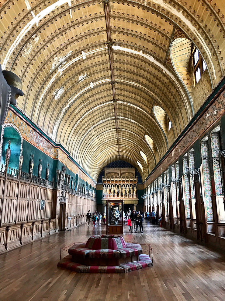 the Salle des Preuses at Pierrefonds