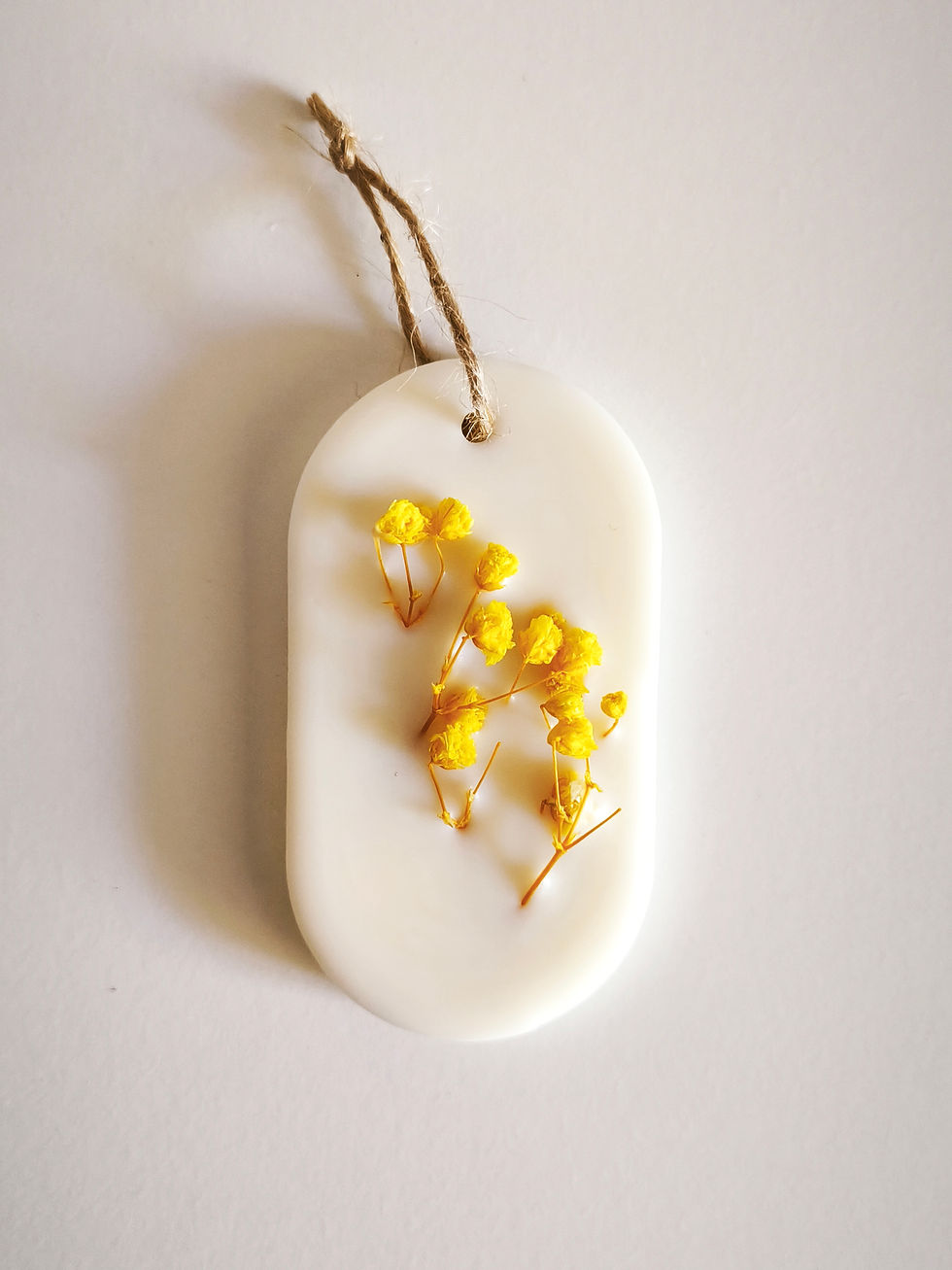 vista frontal de ambientador natural dulce de castaña