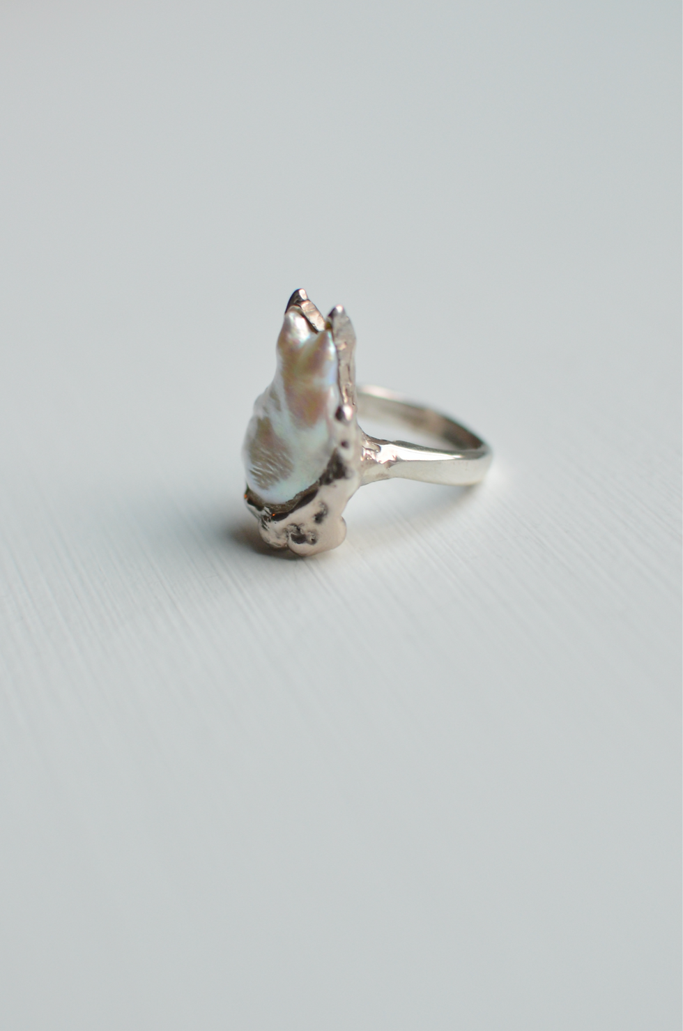 Thumbnail: Kitty Pearl Ring