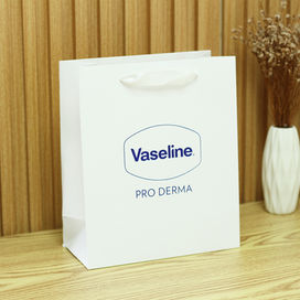 งานสกรีนโลโก้ถุงกระดาษ Vaseline 