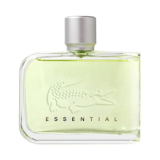 Lacoste Essential