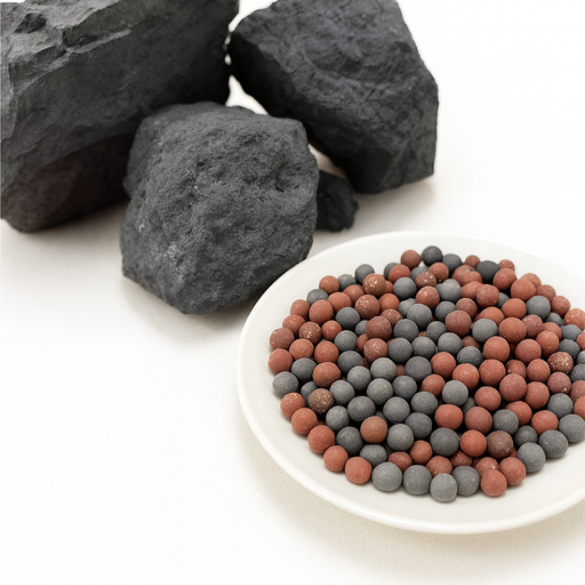 ブラックシリカ水浄化ボール｜遠赤外線でまろやか水＆抗菌・ミネラル