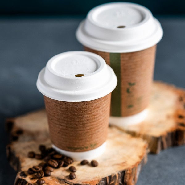 VEGWARE 79-SERIES MOULDED FIBRE HOT CUP LID on cups