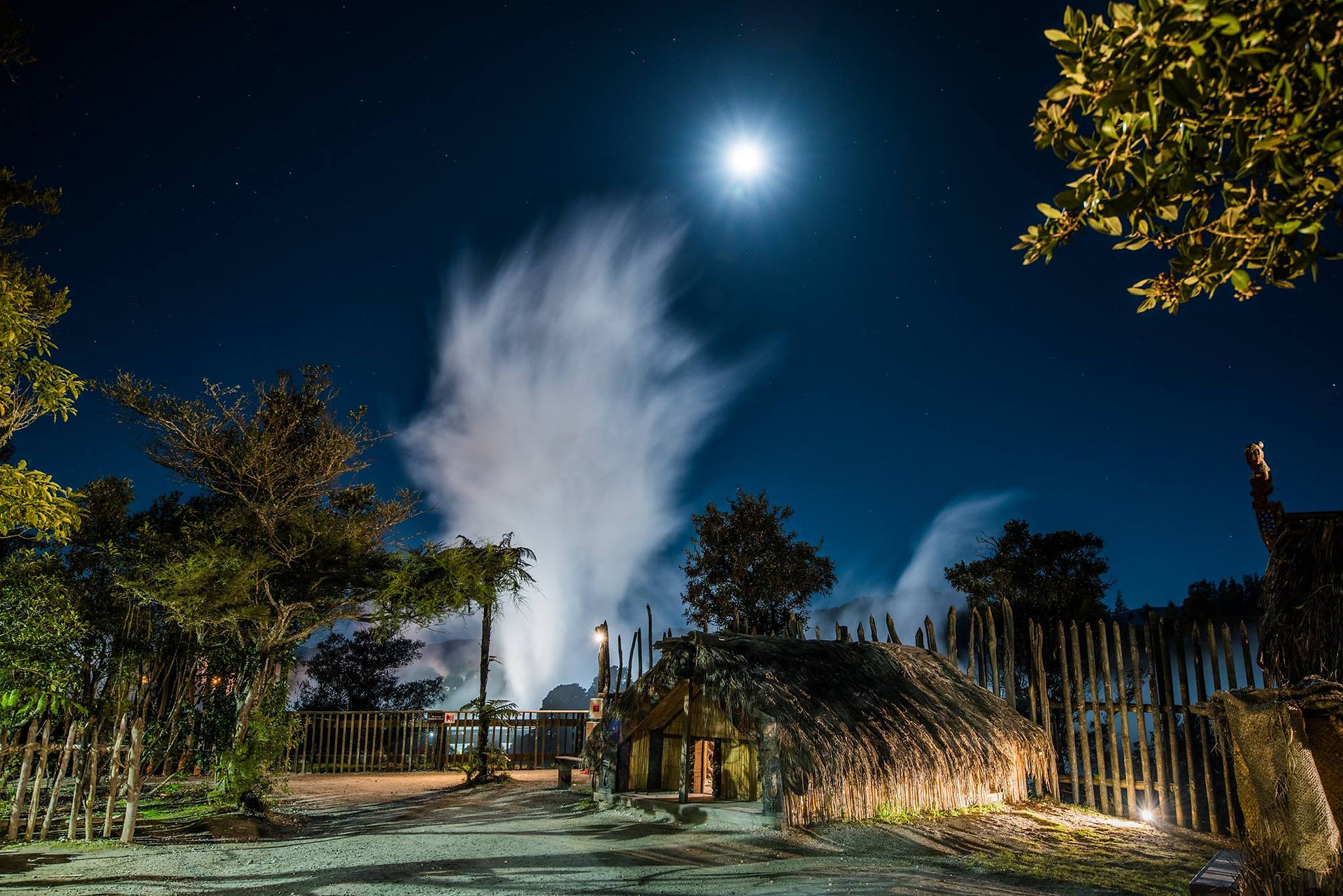 Rotorua. What to visit in New Zealand. Tours to New Zealand.
