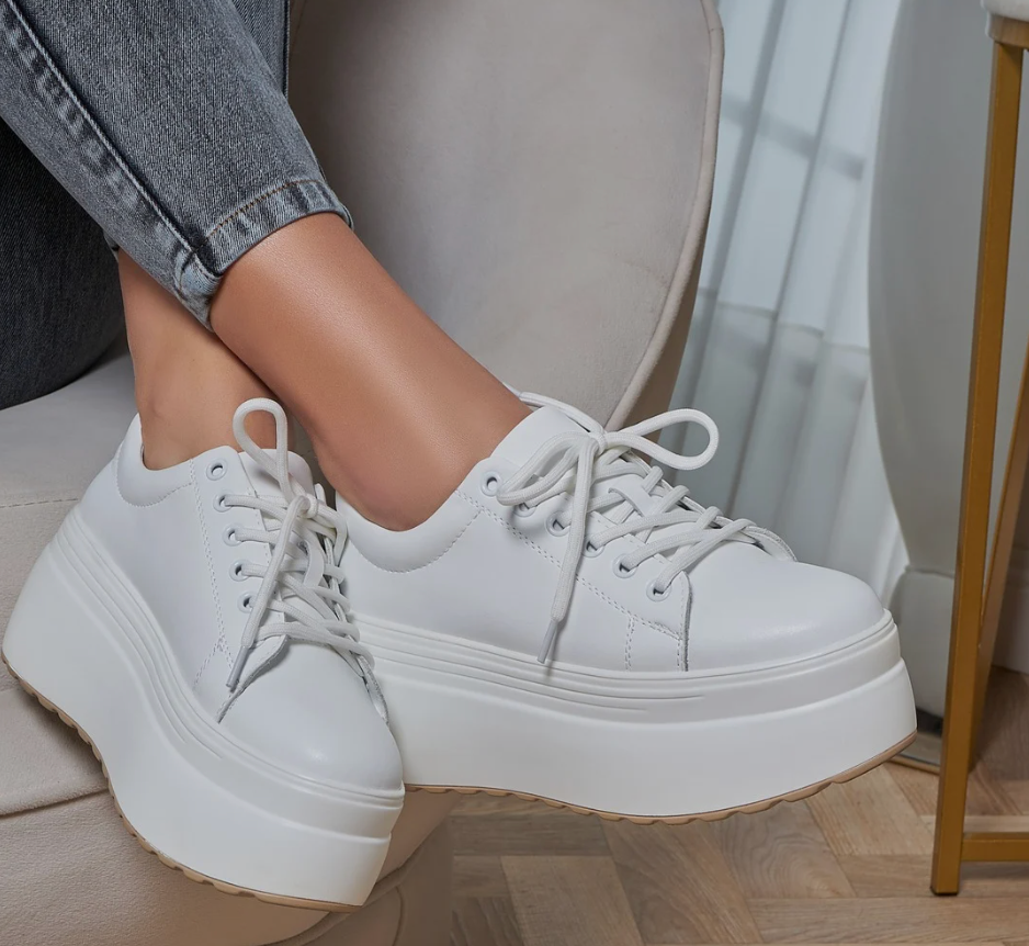 Zapatilla con plataforma
