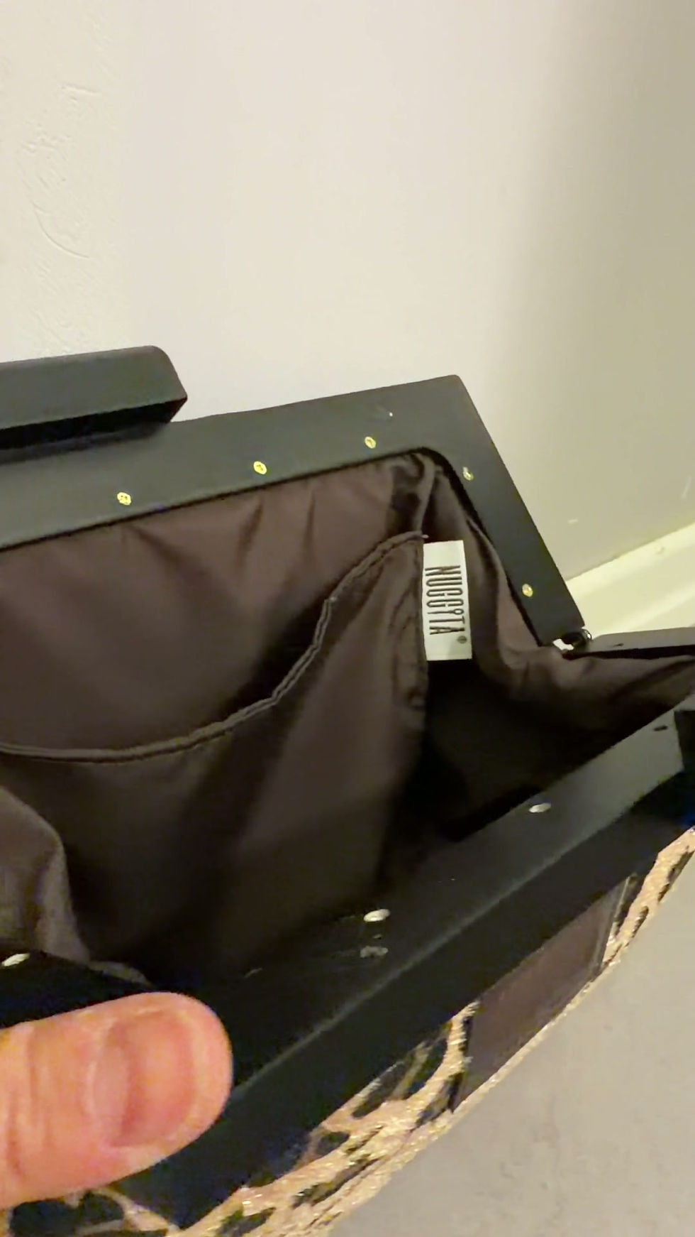Küçük resim: Ahşap Burslu Clutch/Portföy (El / Omuz Çantası) Siyah - Leopar