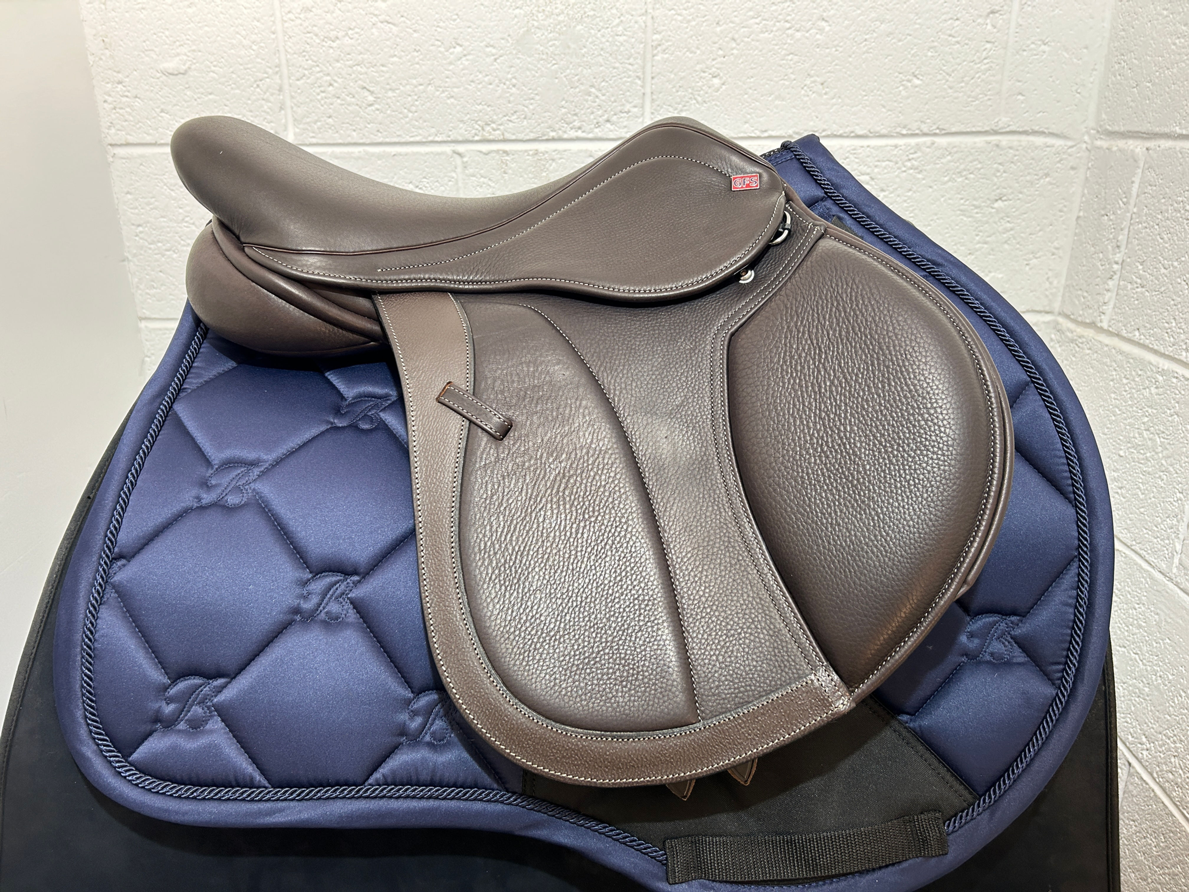 TRIAL GFS MONARCH XS JUMP 16.5" ADJUSTABLE BROWN SADDLE