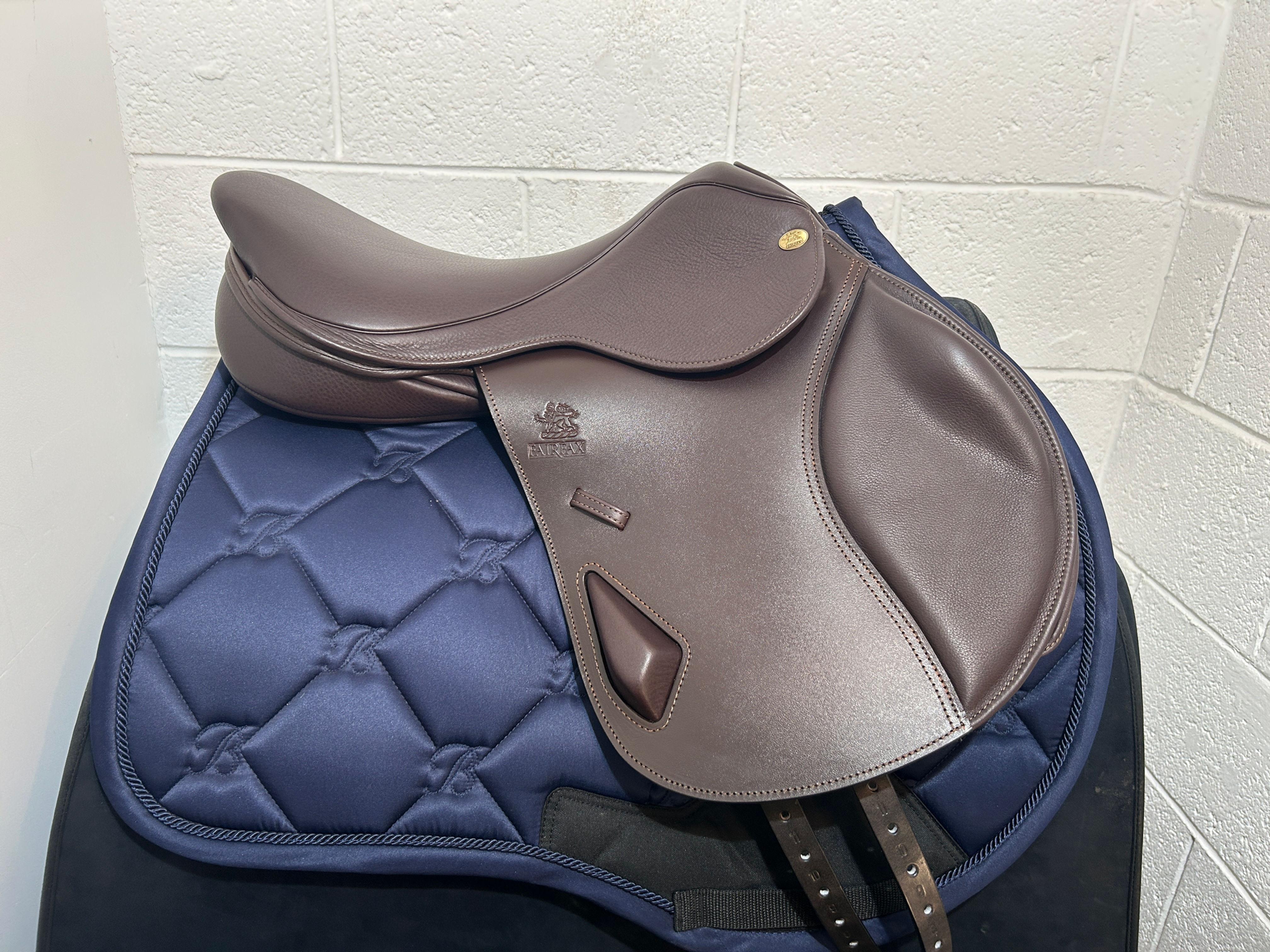 NEW FAIRFAX CLASSIC MONOFLAP XC SMALL BLOCK JUMP 17.5" ADJUSTABLE BROWN SADDLE