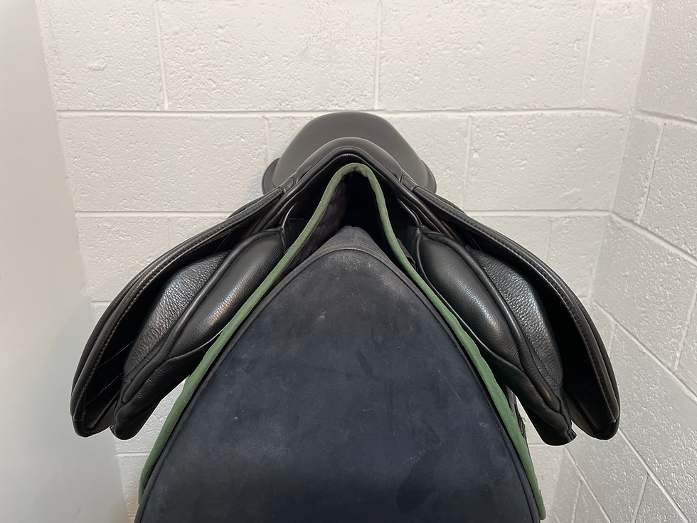 Thumbnail: NEW FAIRFAX CLASSIC PLAIN FLAP JUMP 18" ADJUSTABLE BLACK SADDLE