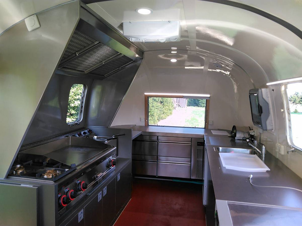 Aistream Food Caravan 011