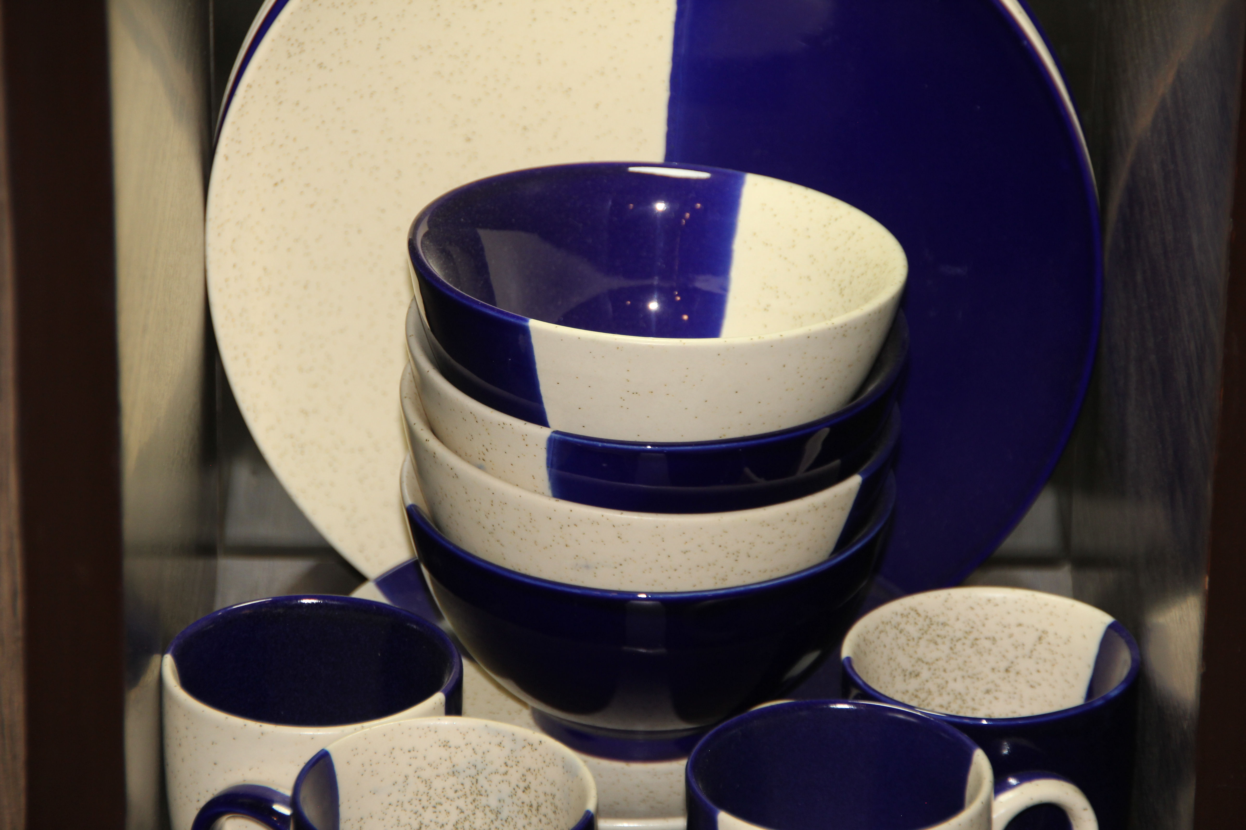 Sandy Blue 16 Piece Breakfast