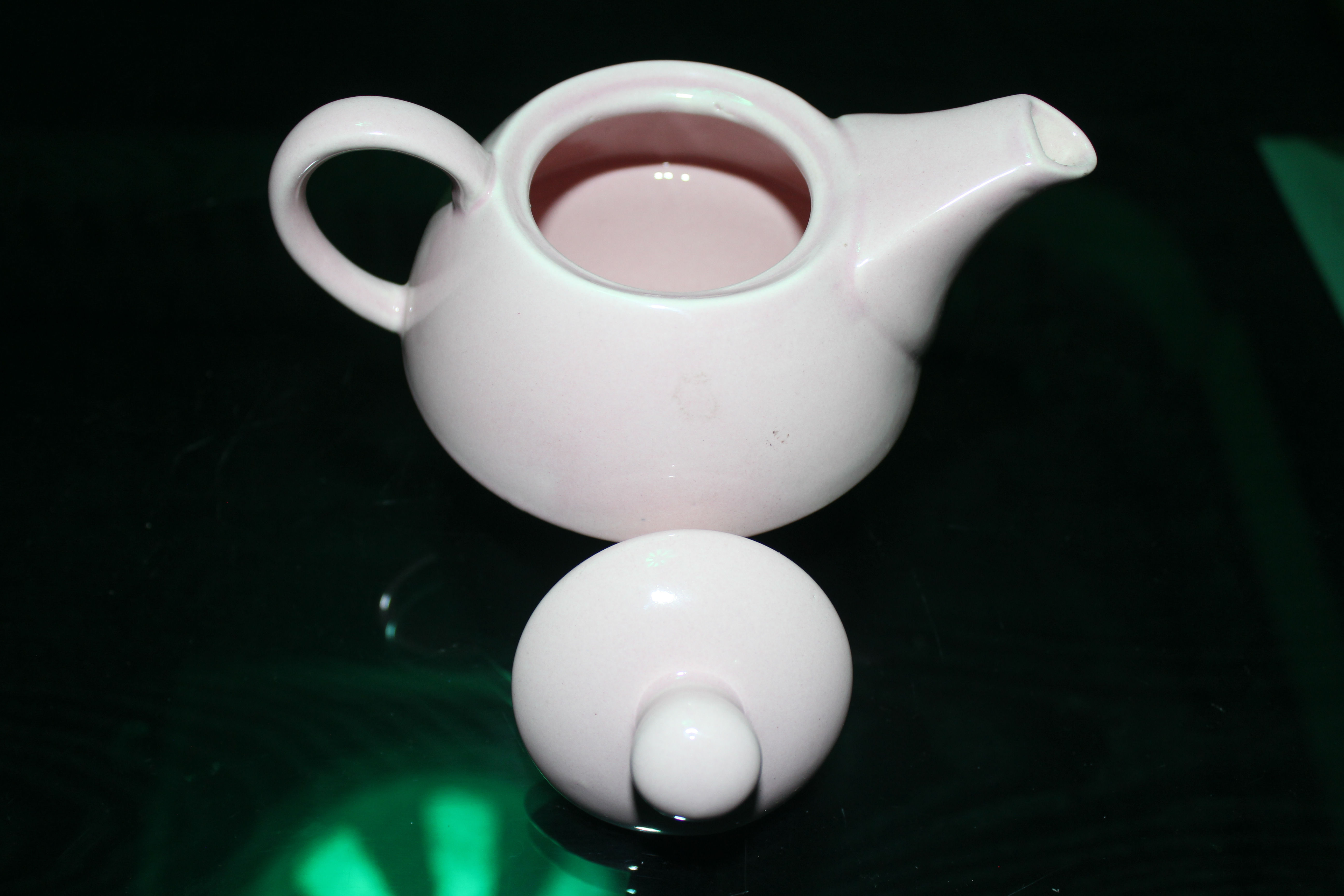 Serene White 2 Piece Kettle Set