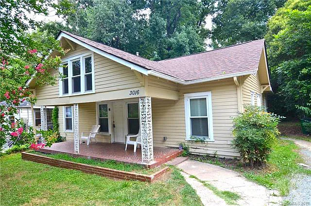 3016 Virginia Ave
