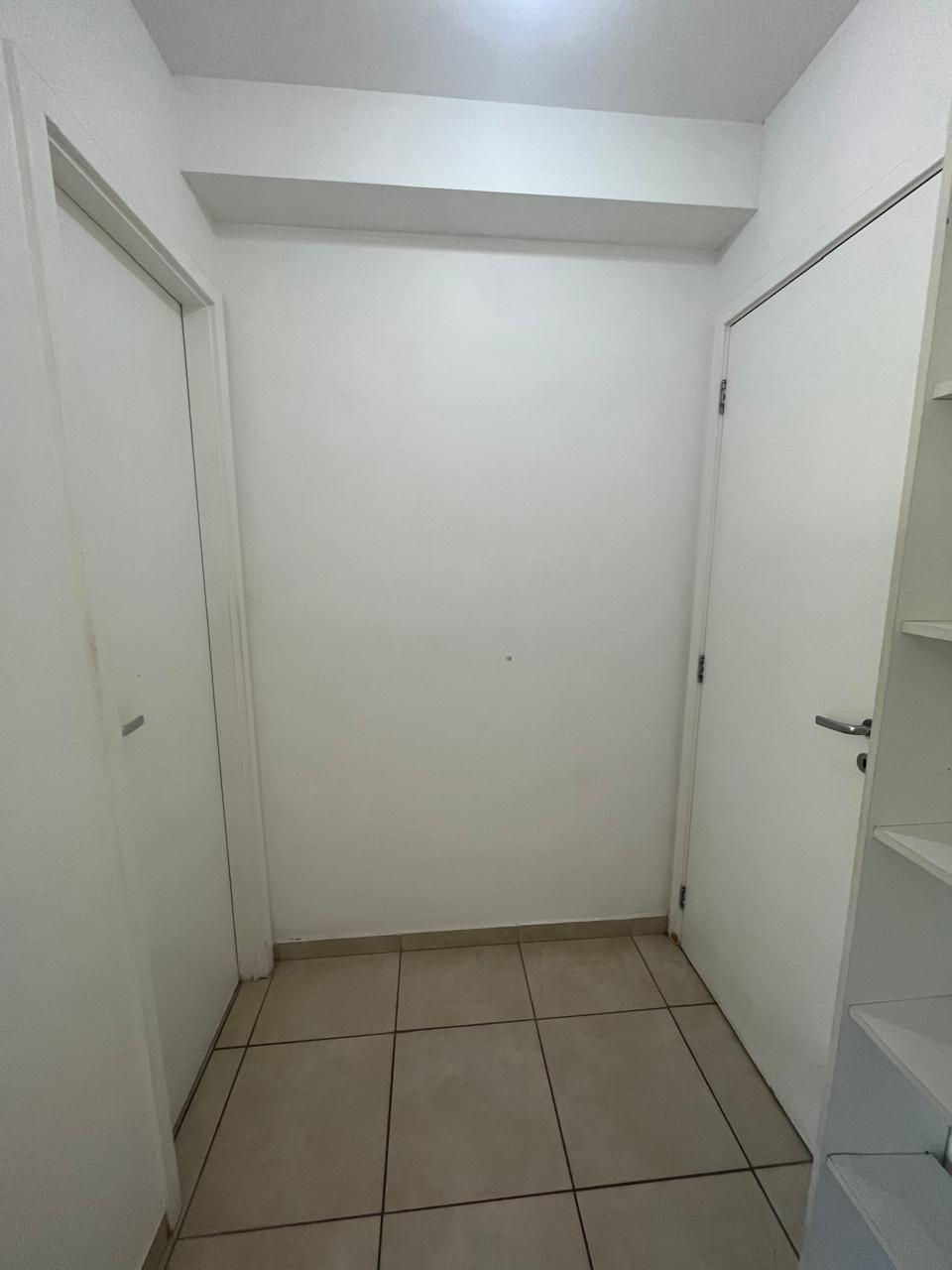 20 Armario dos quartos