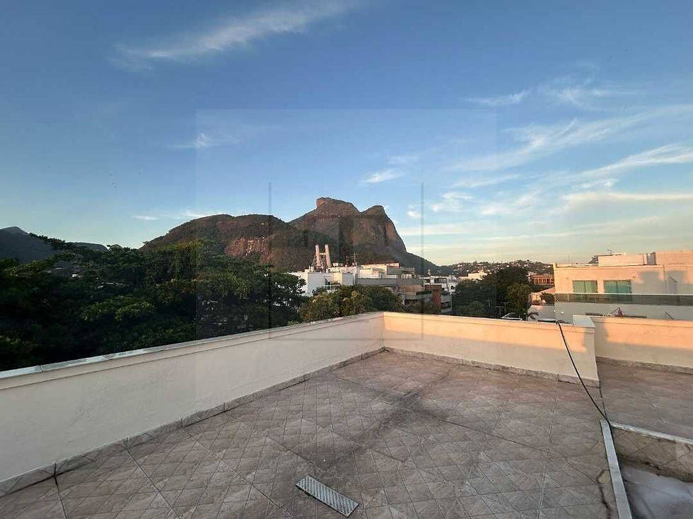 14 TERRAÇO DESCOBERTO