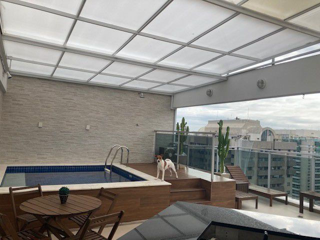 1 Piscina no terraço