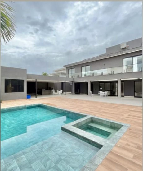 1 PISCINA