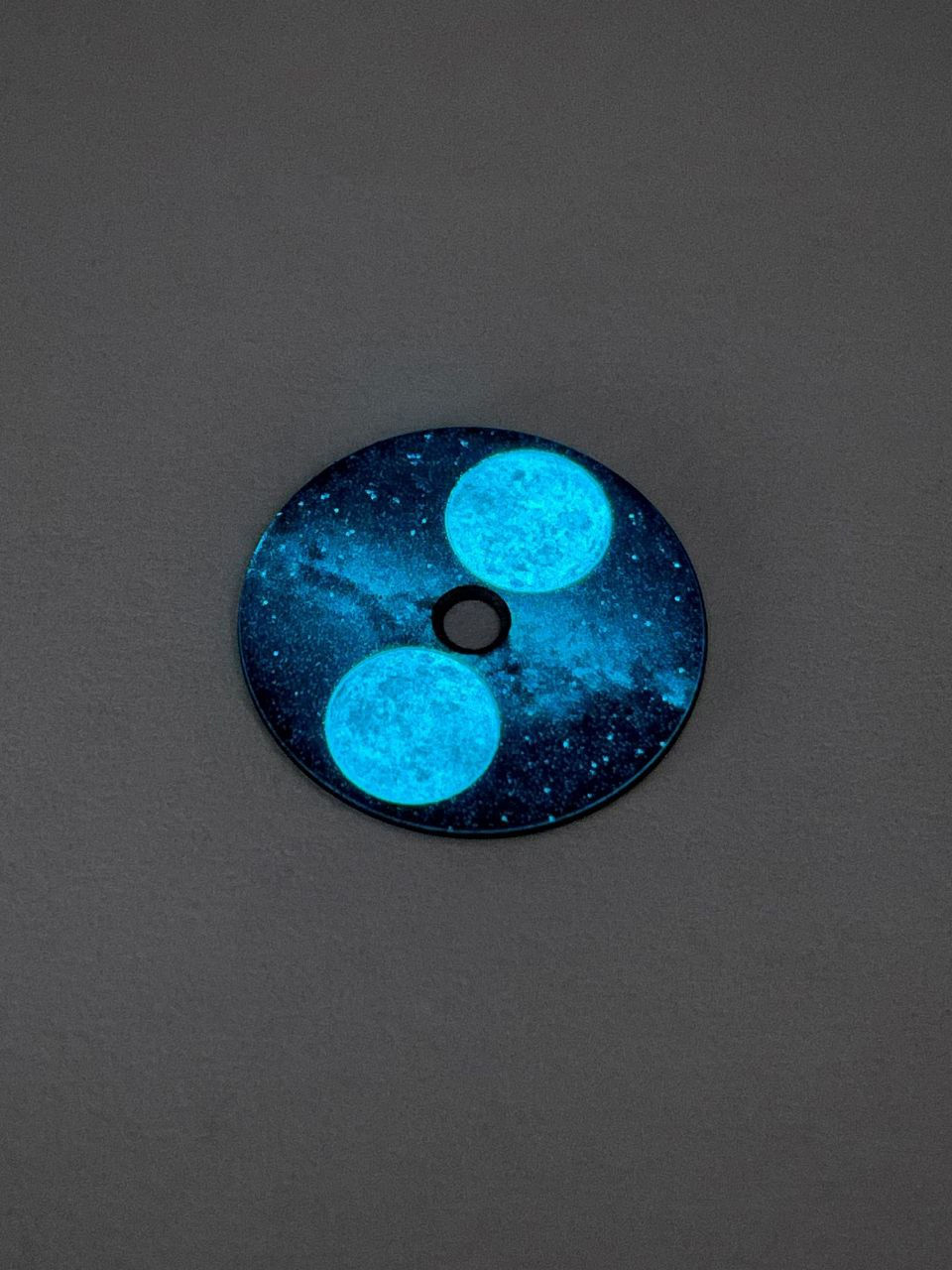 Disque de lune luminescent