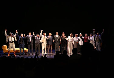 Saludo final Jettatore SC Teatro.jpg