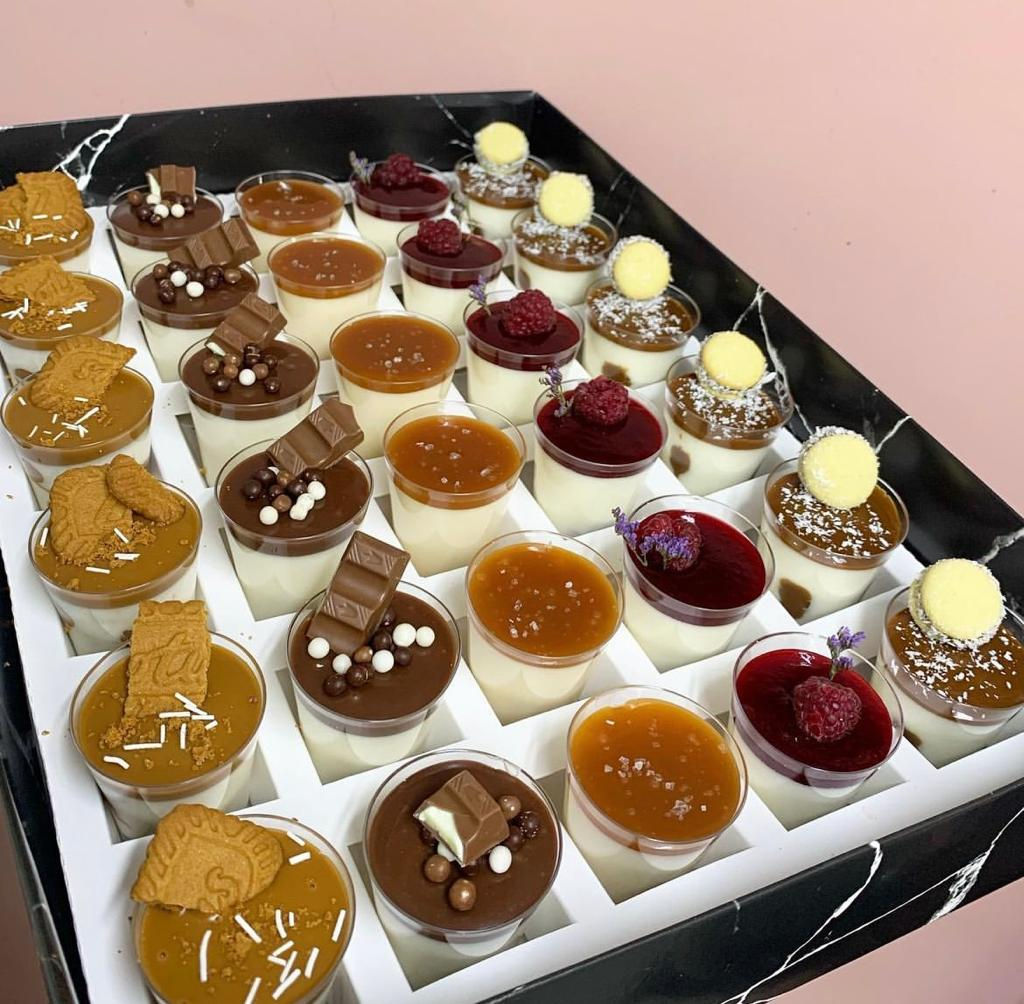 קינוחי כוסות