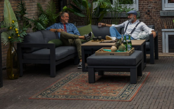 Loungset chill_edited.jpg